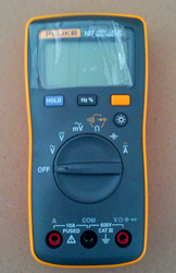 Fluke107工業(yè)電路安全檢測儀福祿克掌上數字萬(wàn)用表