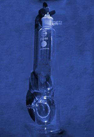 玻璃儀器,實(shí)驗室設備,實(shí)驗室儀器,氣體干燥塔
