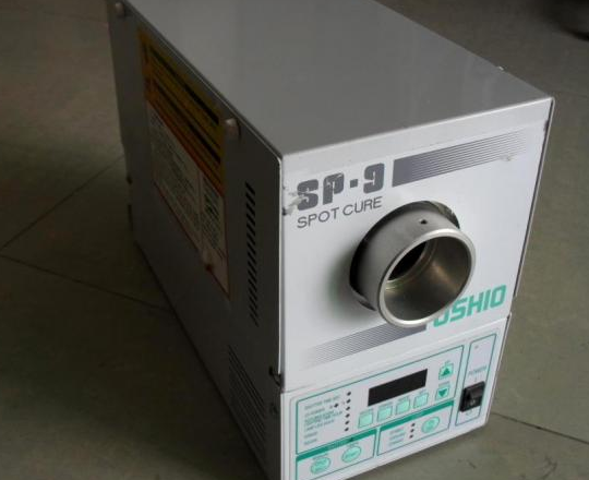 豪雅UV點(diǎn)光源機