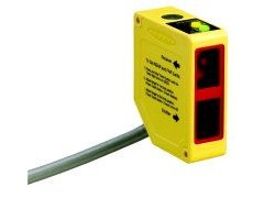 美國B(niǎo)ANNER激光測距傳感器L-GAGE Q50 系列