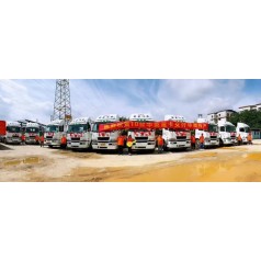 武漢漢口港華奧拖車(chē)報關(guān)行