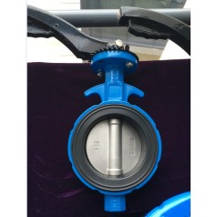 對夾手柄中線(xiàn)軟密封蝶閥(W-D7A1X-16C)