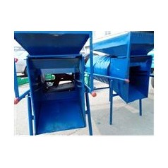 農場(chǎng)電動(dòng)揚糧機