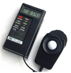 臺灣泰仕TES-1330A，照度計，數字照度計TES1330A