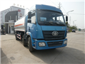 一汽柳特小三軸 18-20 噸運油車(chē)